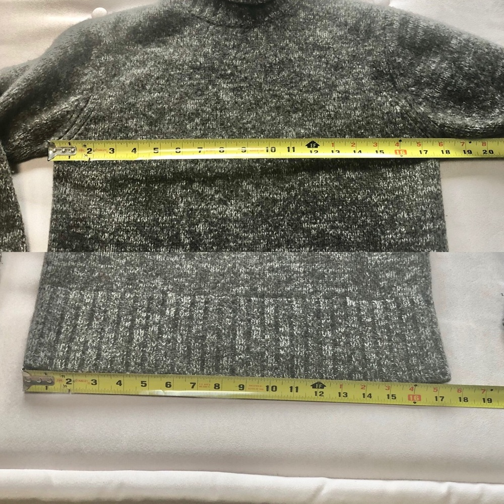 Mercer & Madison Lambswool & Angora Rabbit Hair - Picture 13 of 14